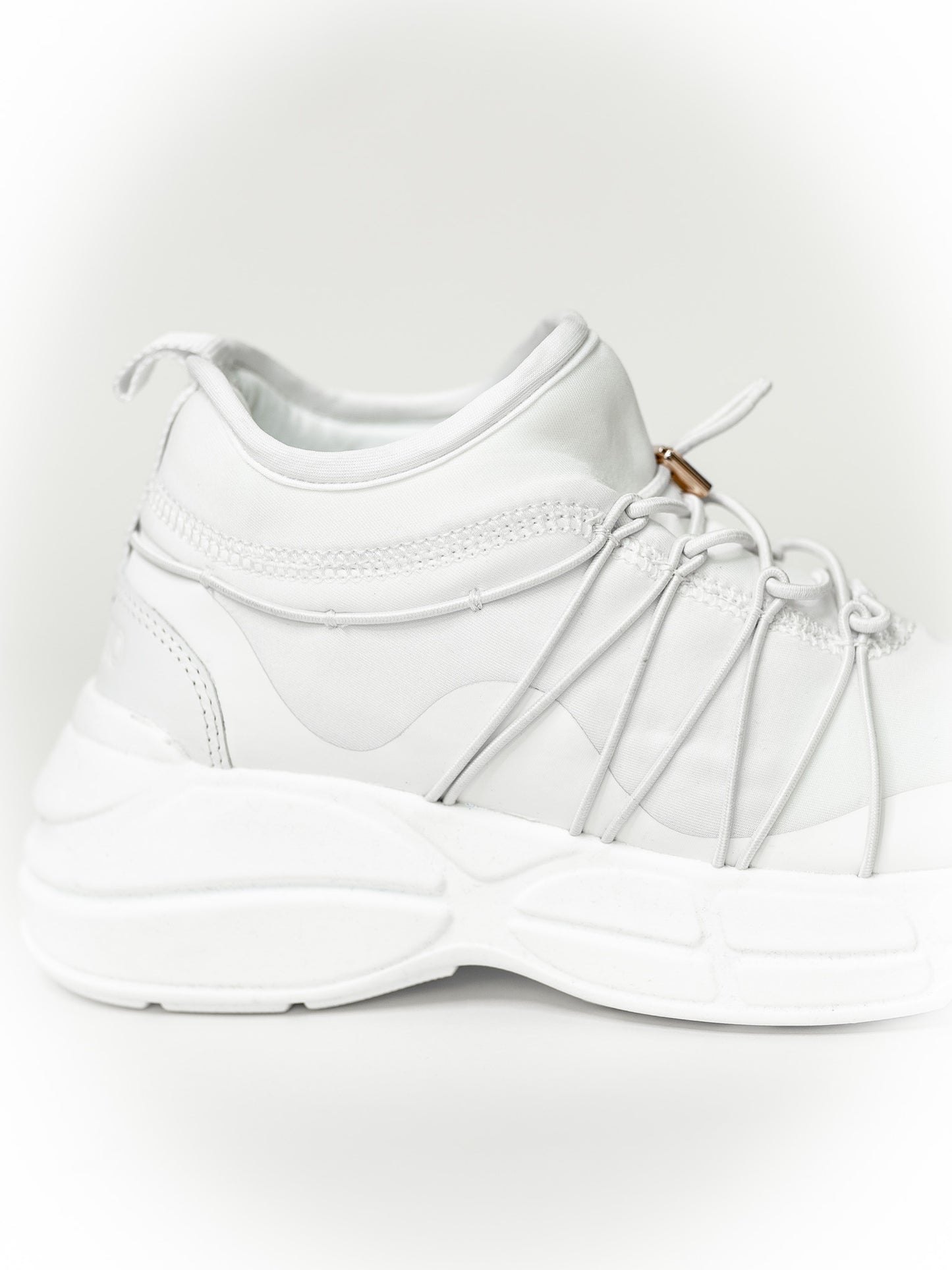 Classic Wave Sneaker