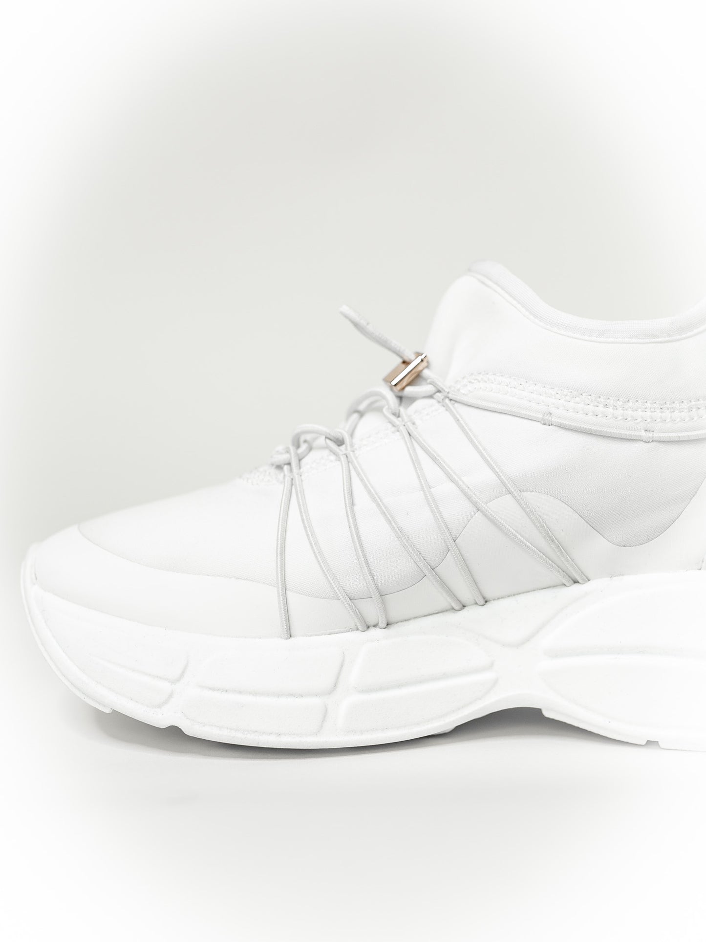 Classic Wave Sneaker