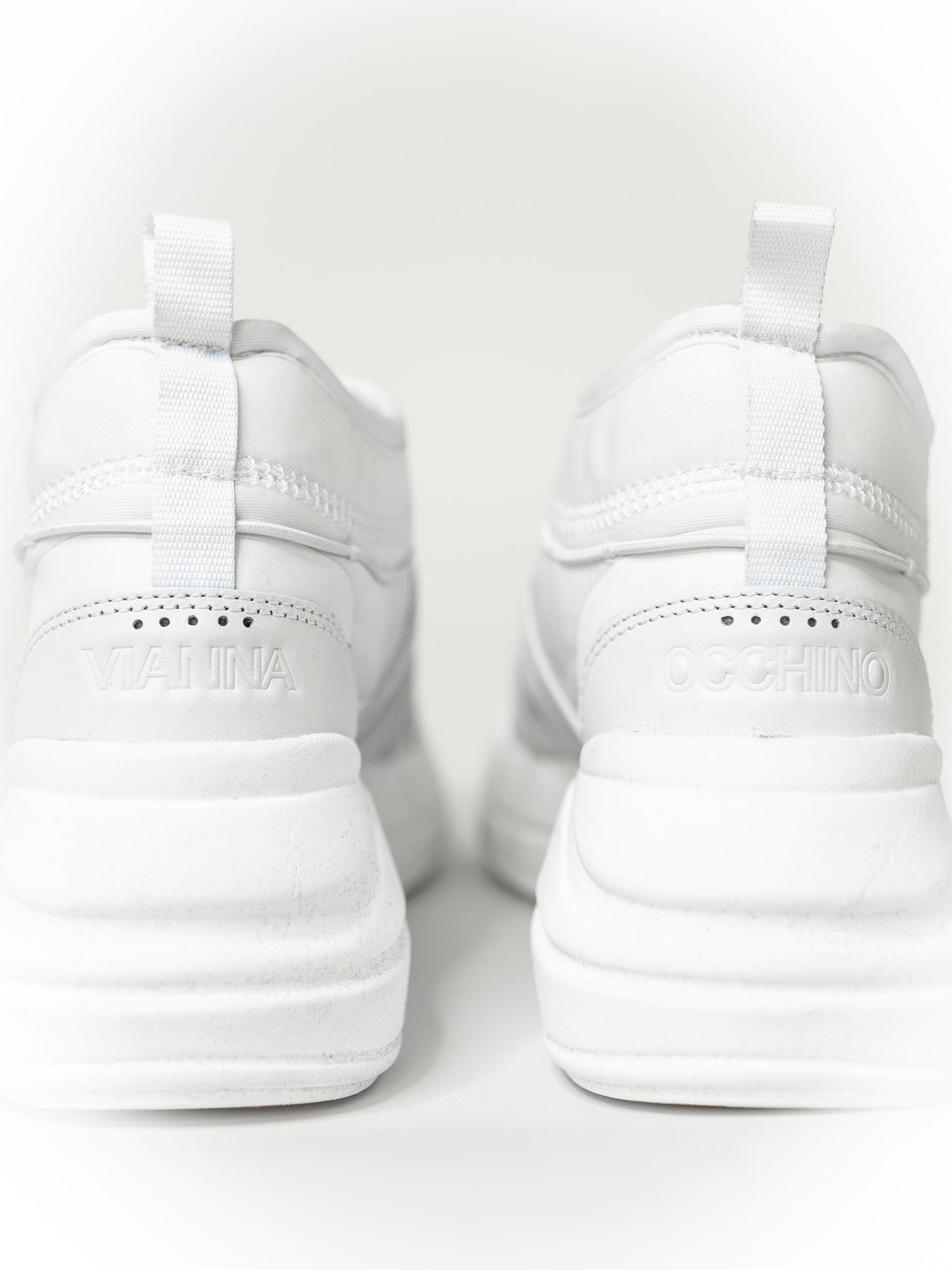 Classic Wave Sneaker
