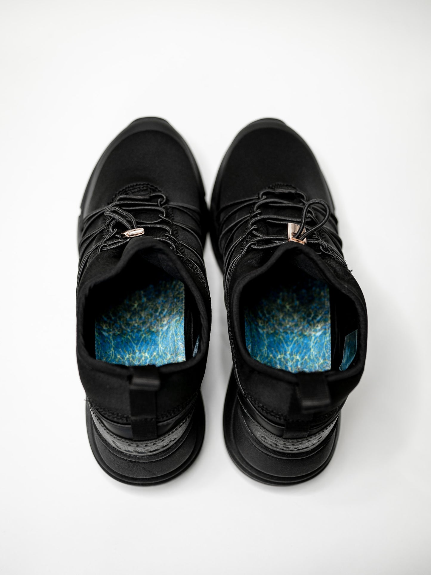 Classic Wave Sneaker